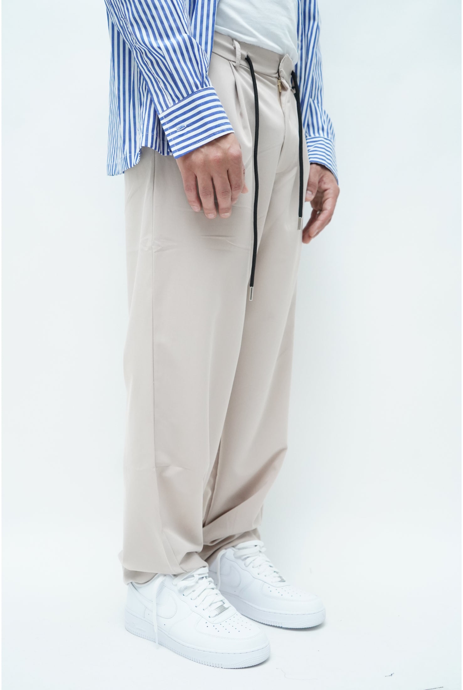 Pantalone PRRESENT DAY Laccio ( 3 colori )