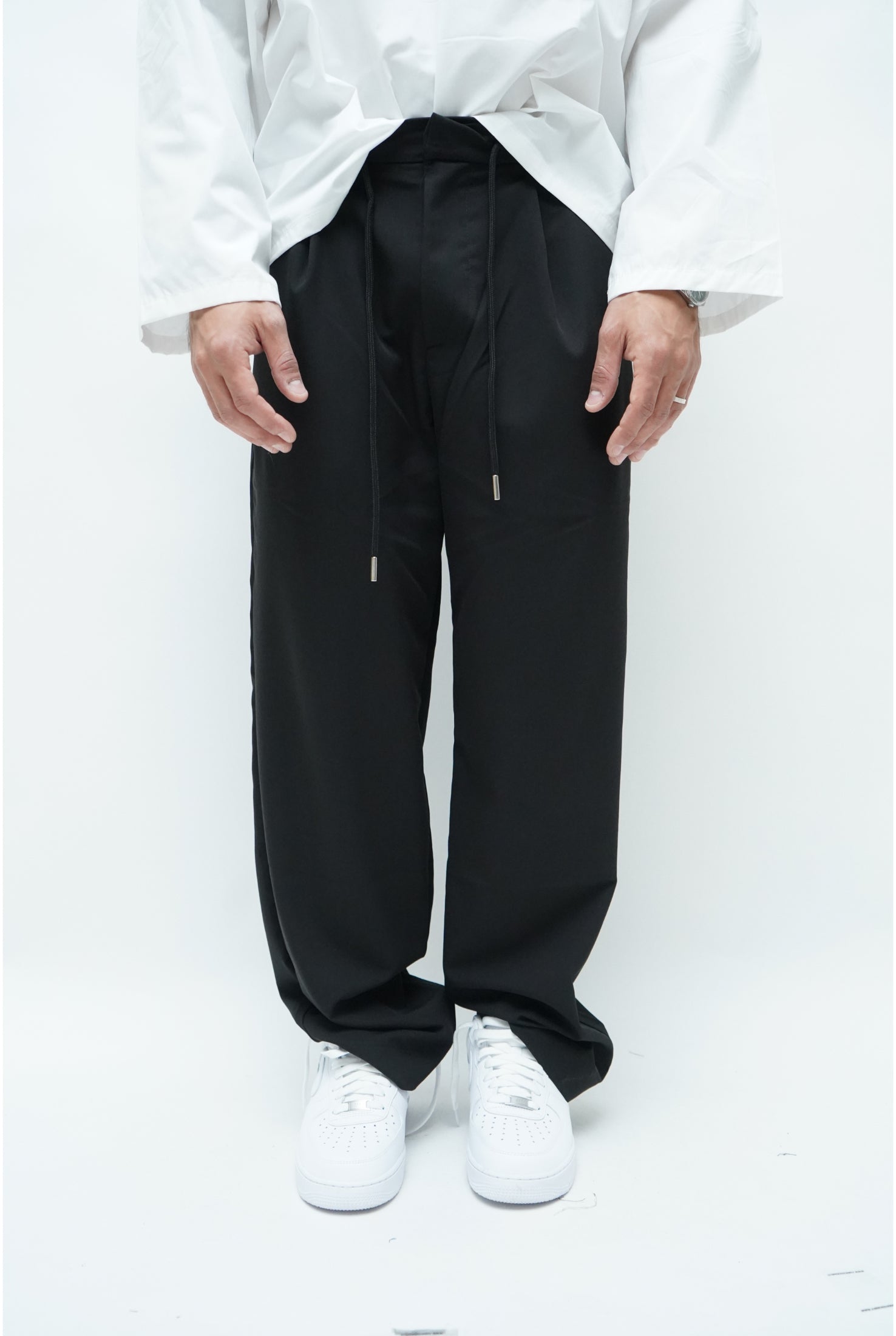 Pantalone PRRESENT DAY Laccio ( 3 colori )