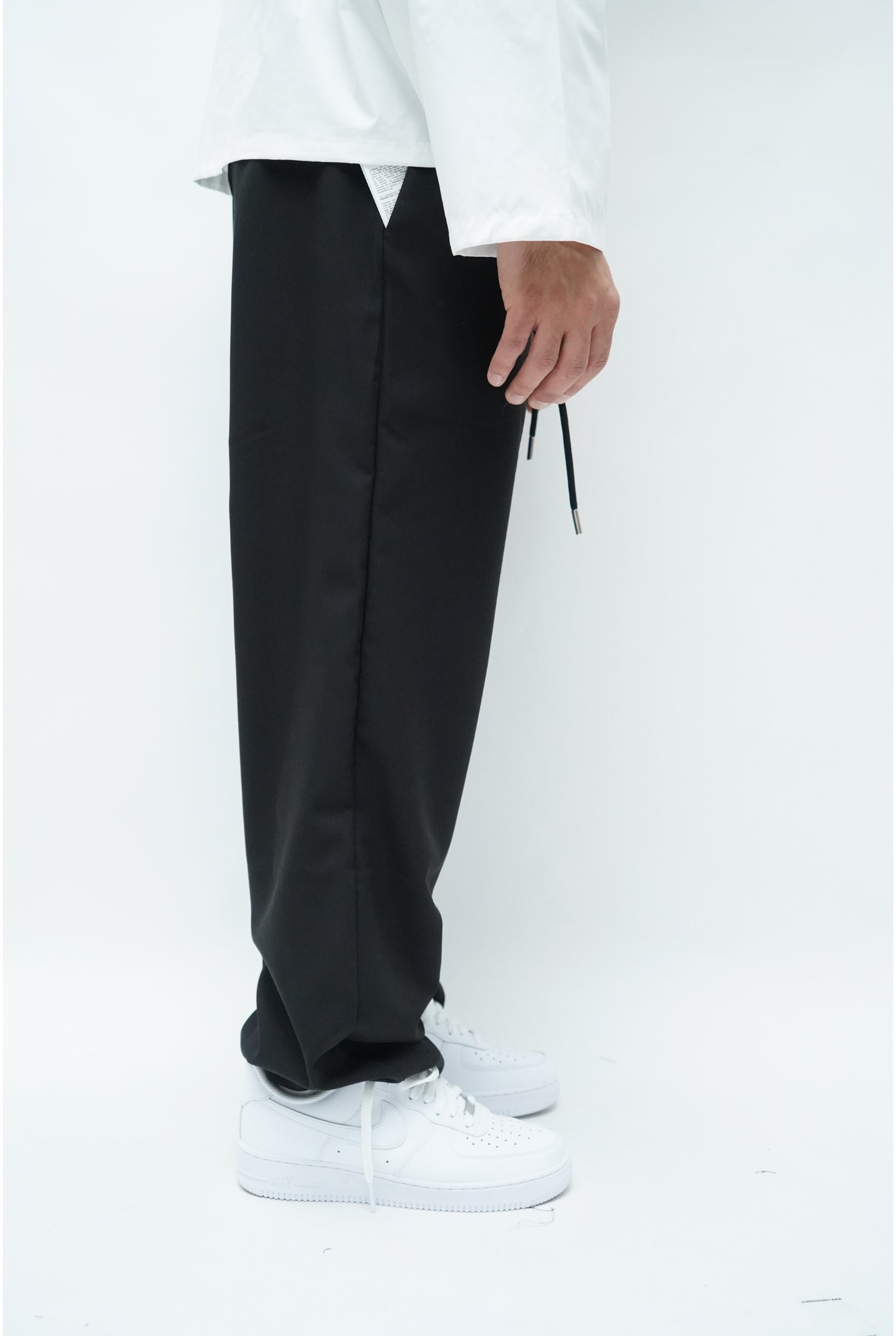 Pantalone PRRESENT DAY Laccio ( 3 colori )