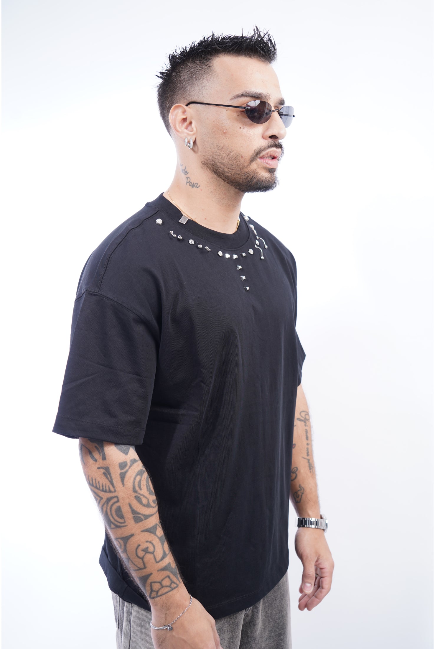 T-shirt Borchie ( 2 colori )