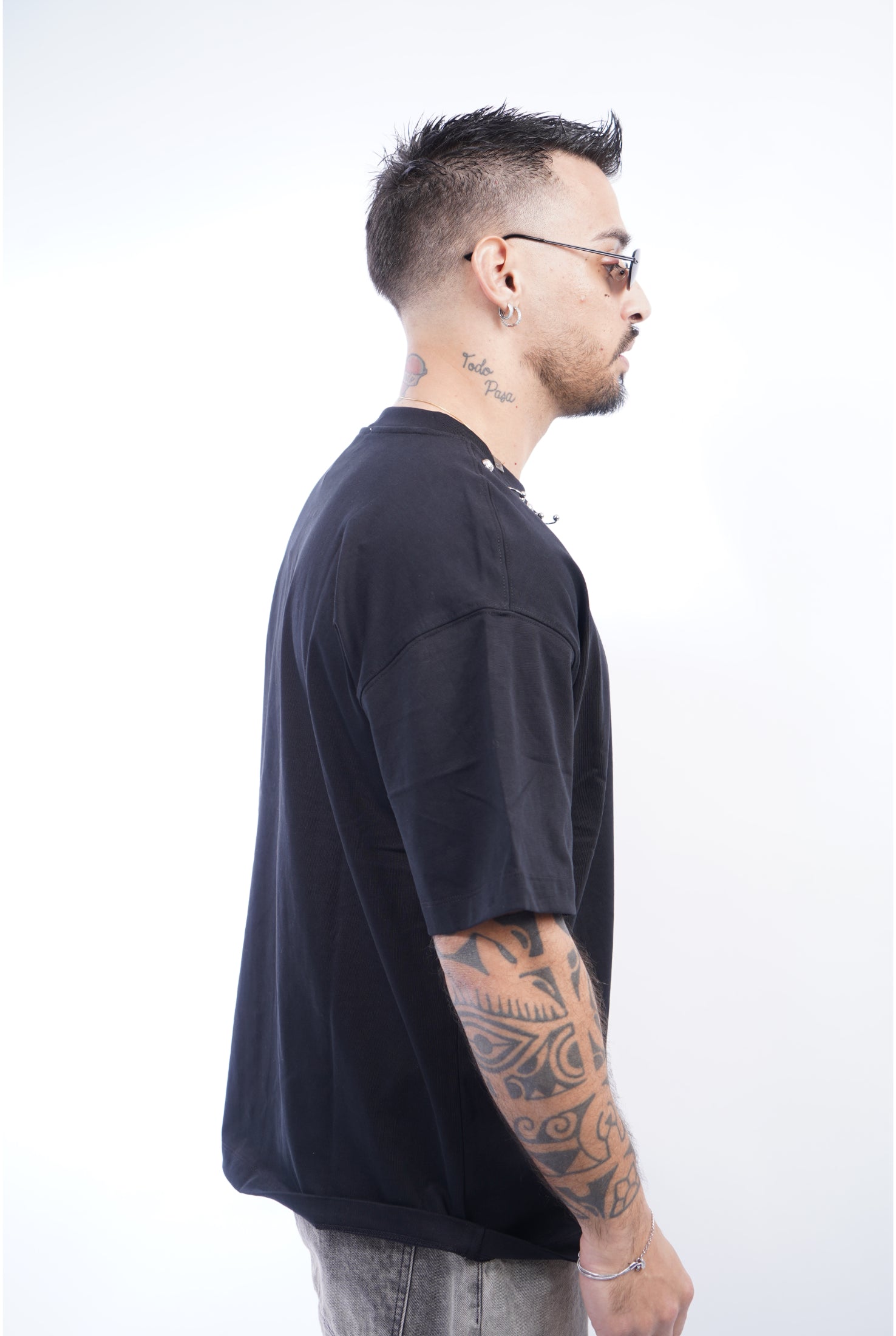 T-shirt Borchie ( 2 colori )