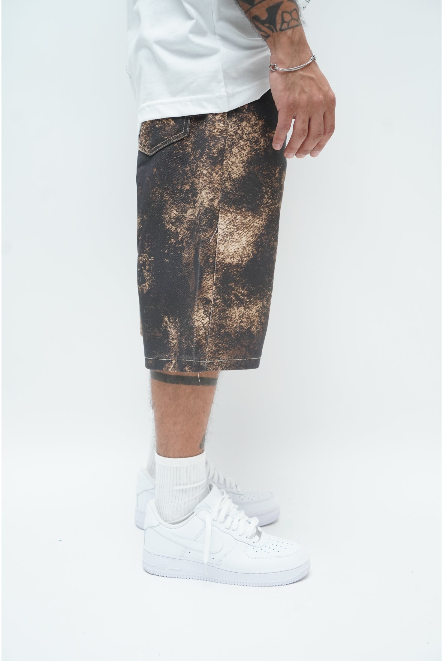 Jeans short  PRESENT DAY carpenter Abstract