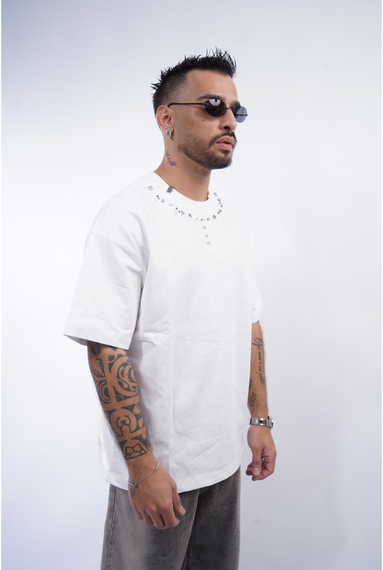 T-shirt Borchie ( 2 colori )