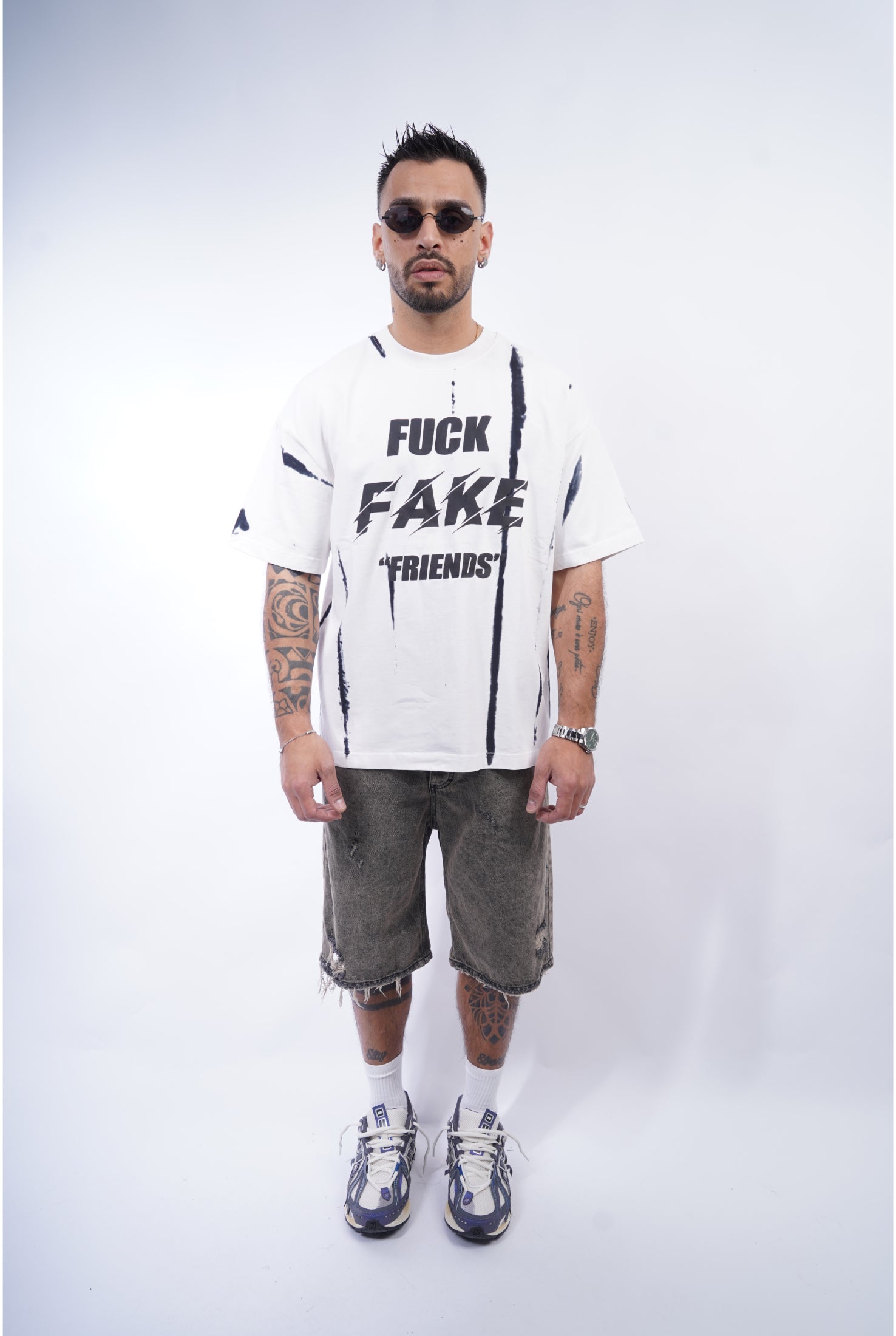 T-shirt Fake friends