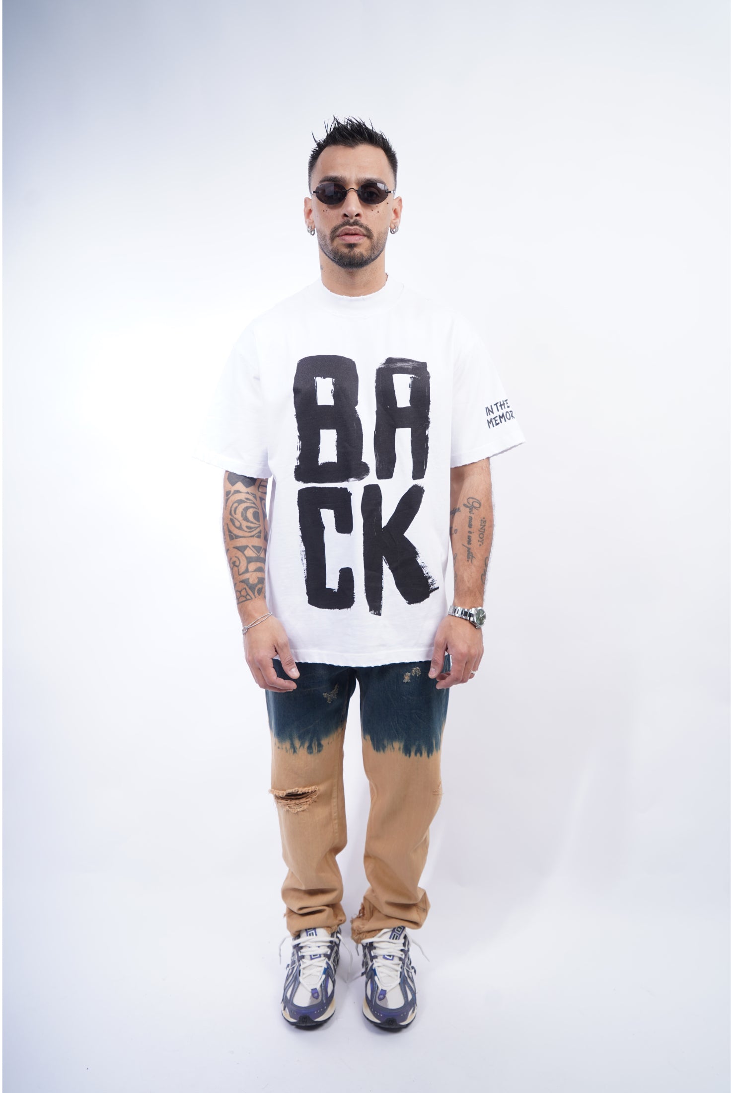 T-shirt BACK in the memory