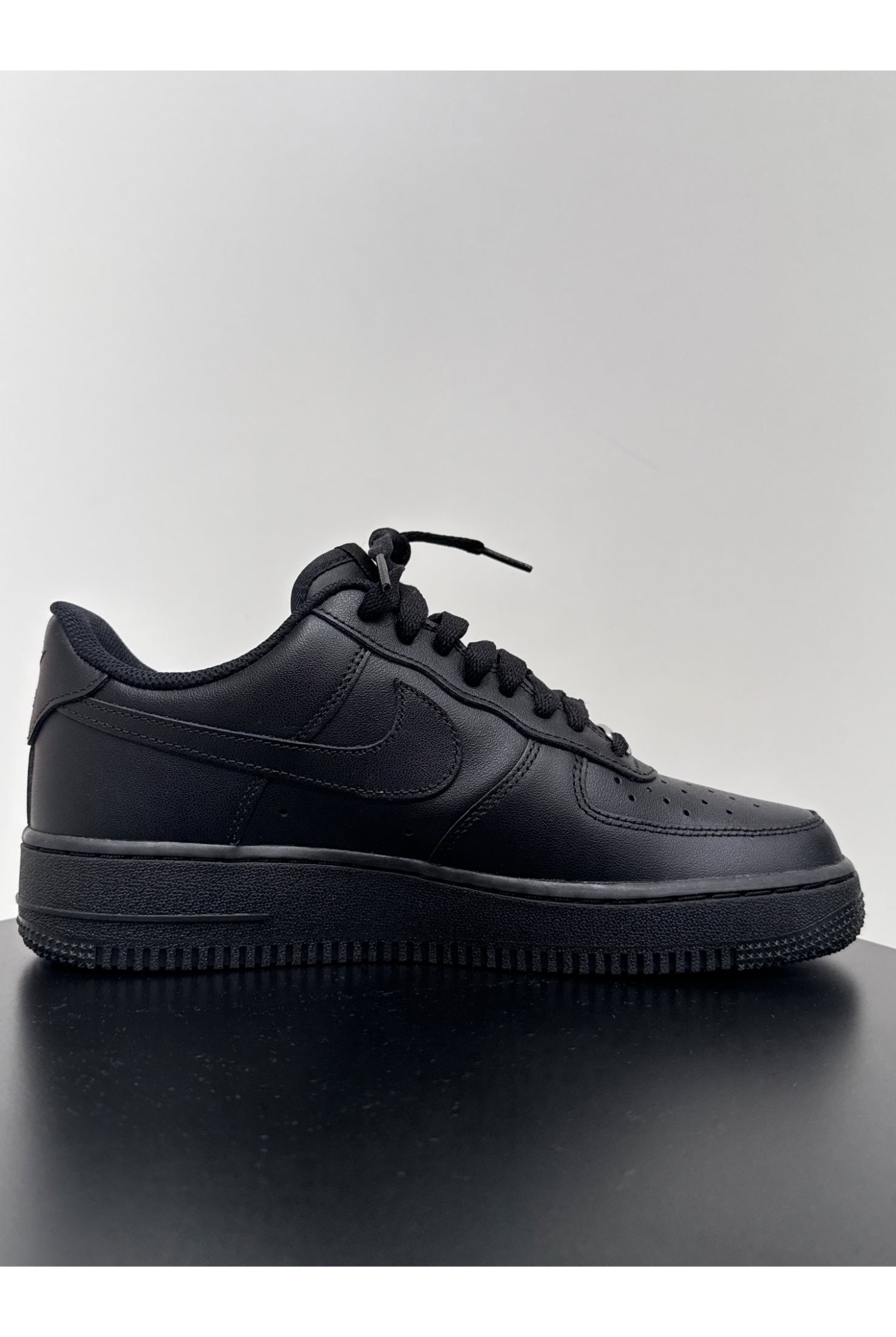 Nike Air Force 1 Low 07