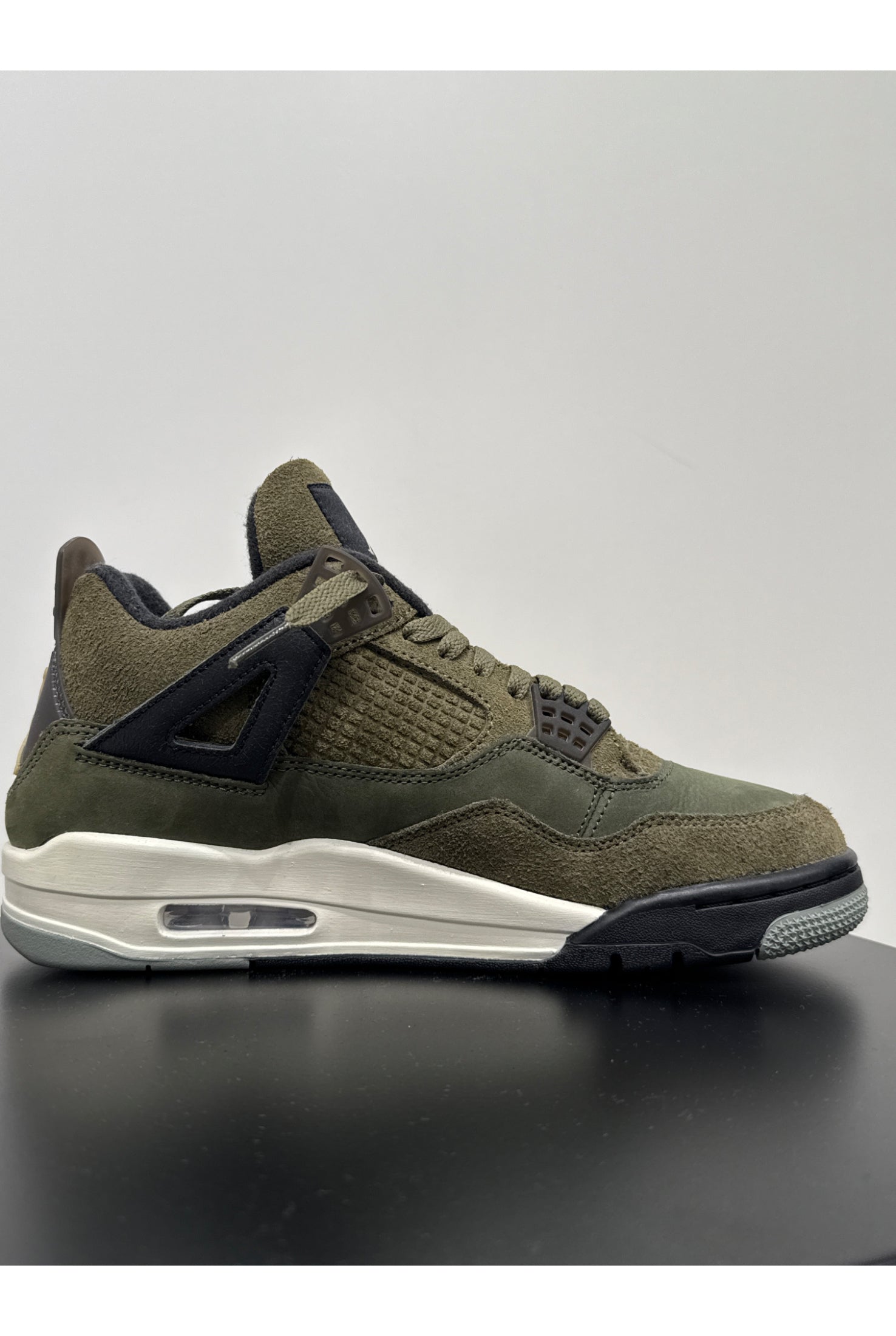 Air Jordan 4 Craft 'Medium Olive'