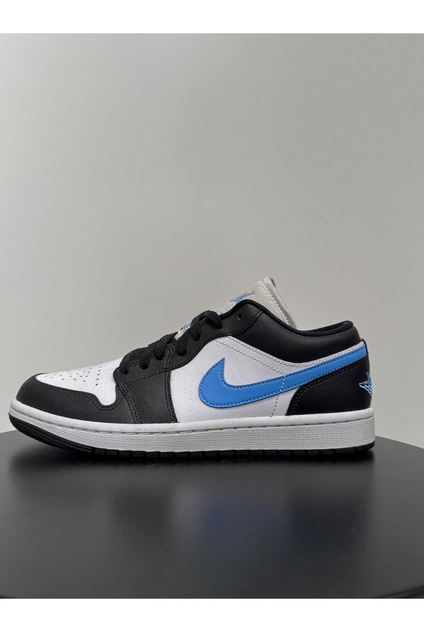 Air Jordan 1 Low Black University Blue White (W)