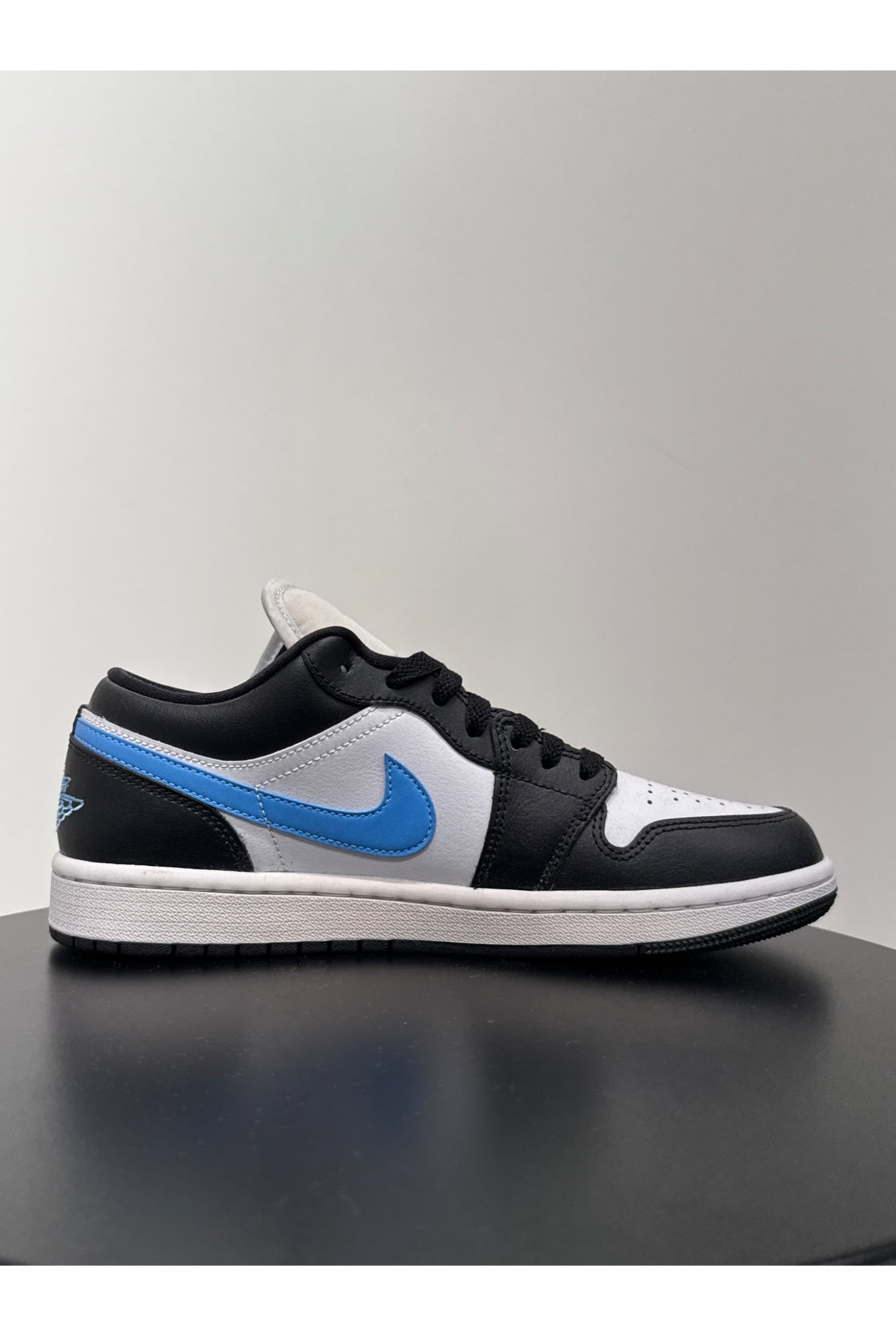 Air Jordan 1 Low Black University Blue White (W)