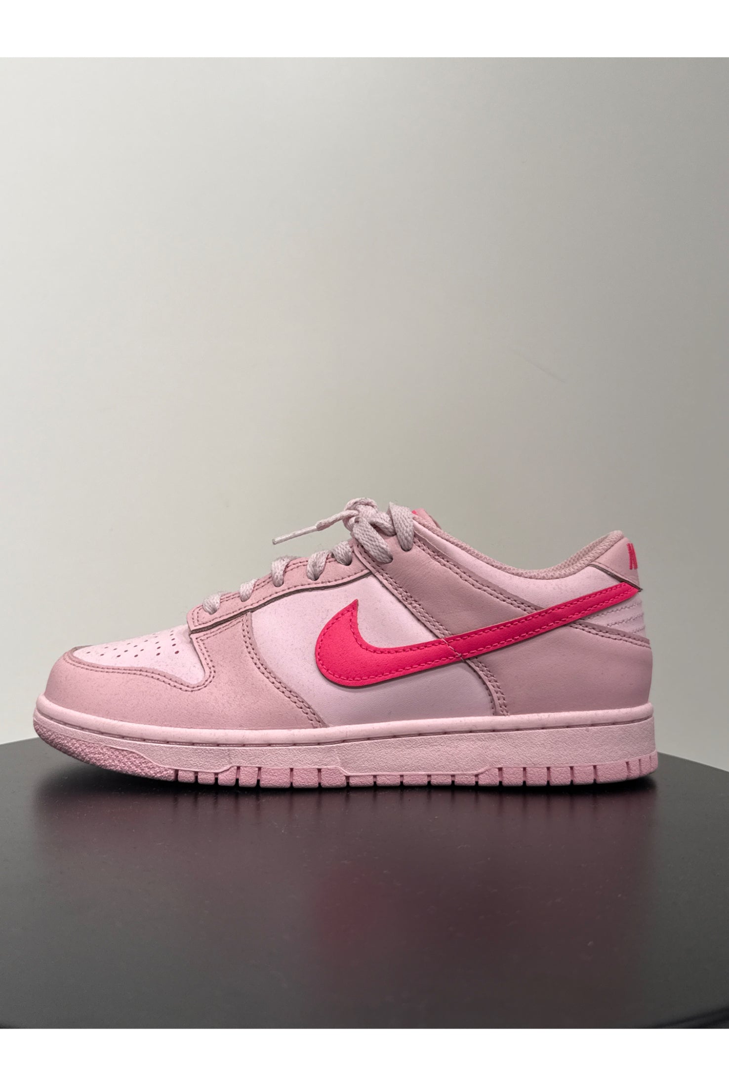 Nike Dunk Low Triple Pink (GS)