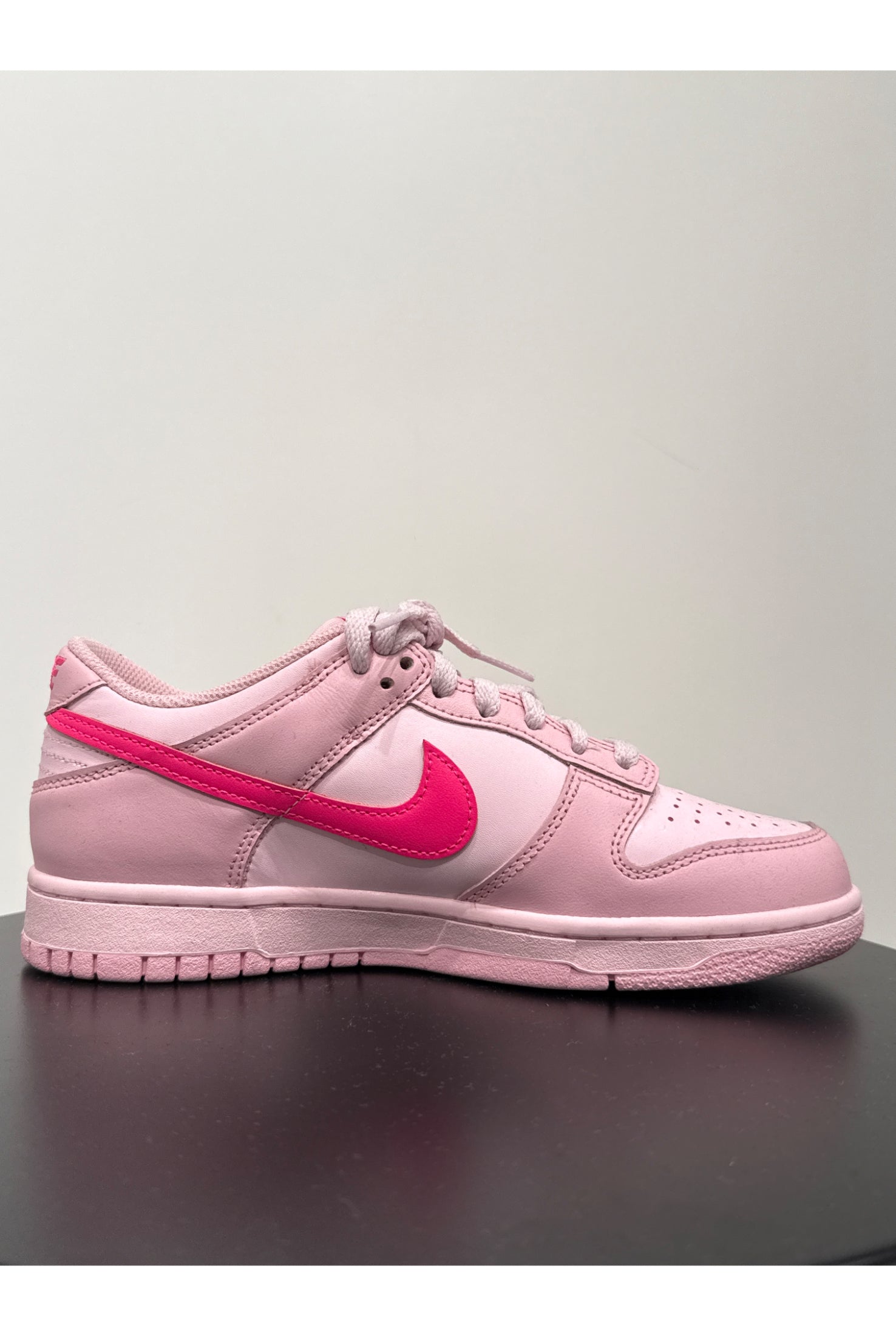 Nike Dunk Low Triple Pink (GS)