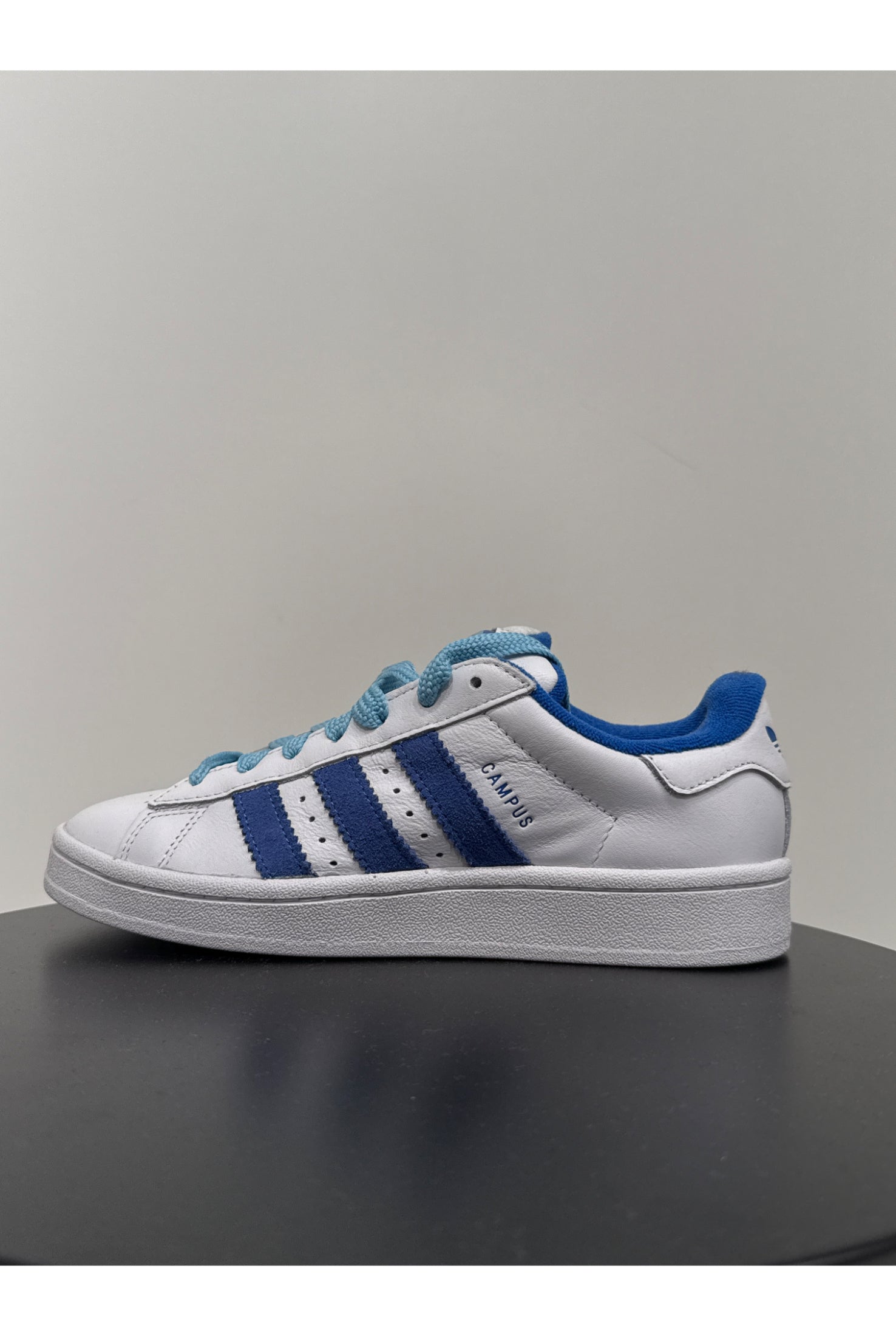 Adidas originals white and blue online