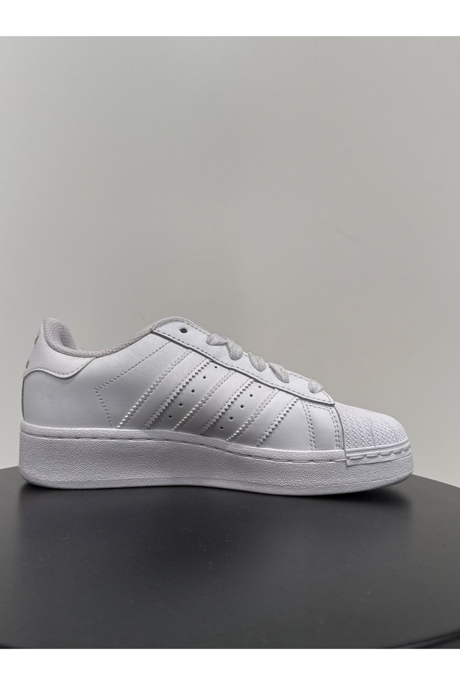 Adidas Originals SUPERSTAR XLG J