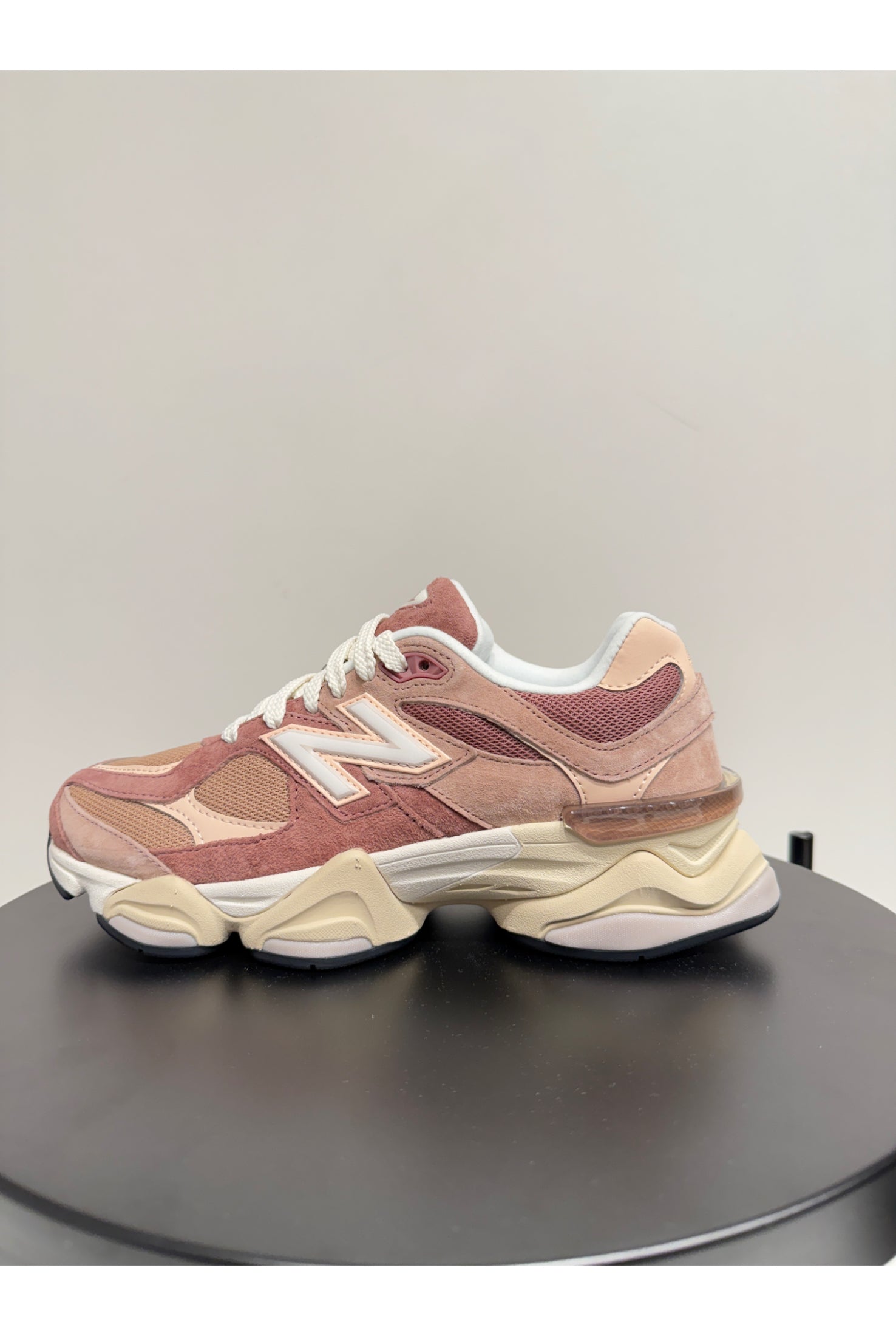 New Balance 9060 ROSE 2.0