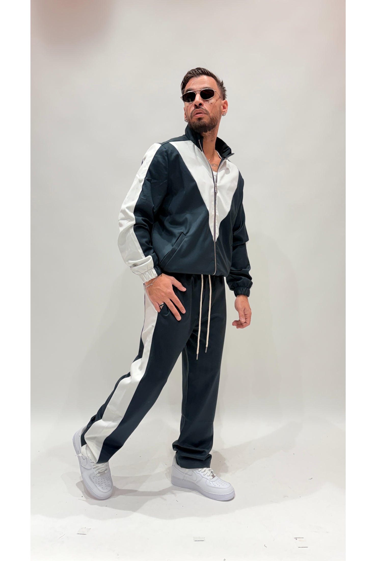 Tuta BLK LABEL Banda 03