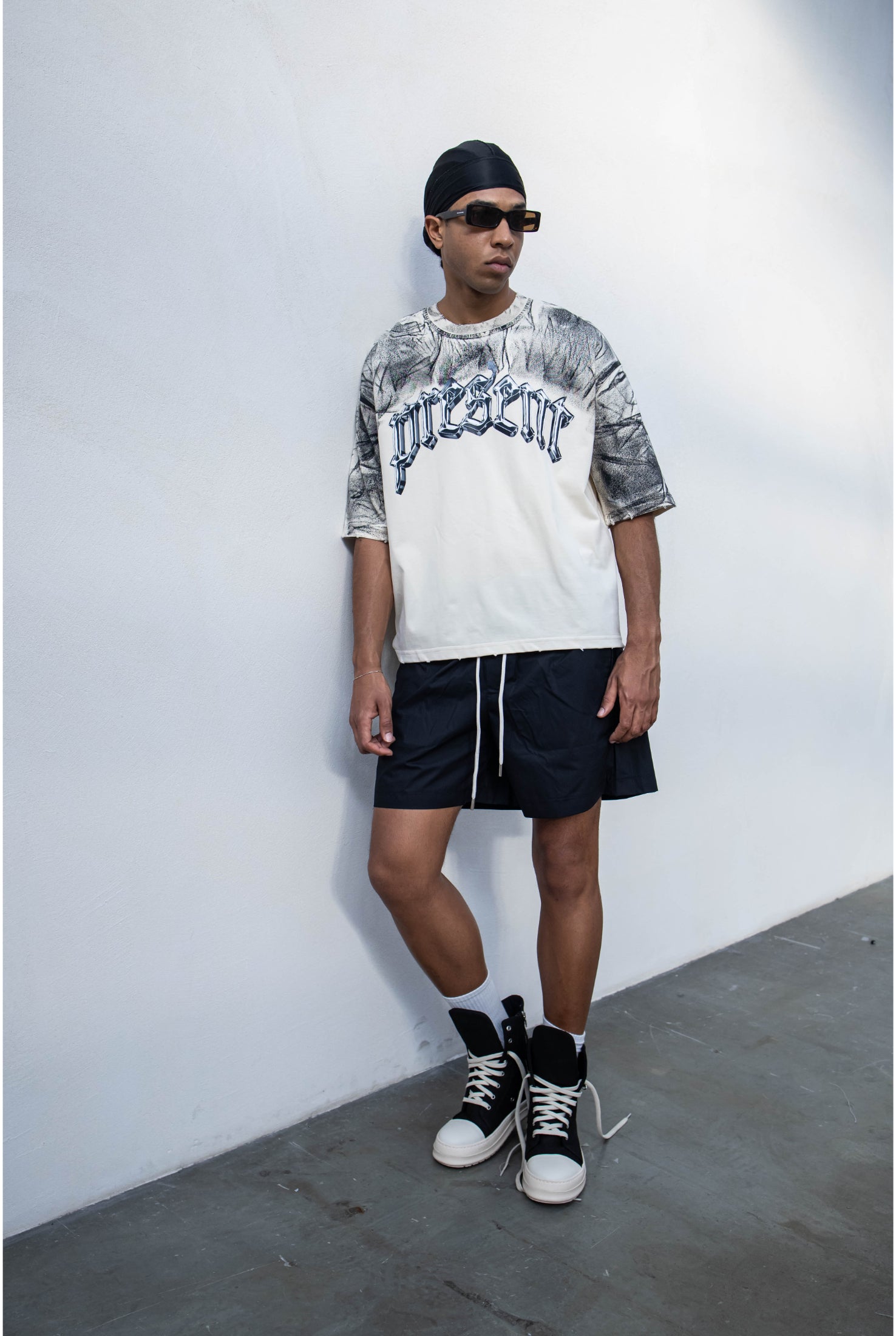 T-shirt PRESENT DAY Specchio crop