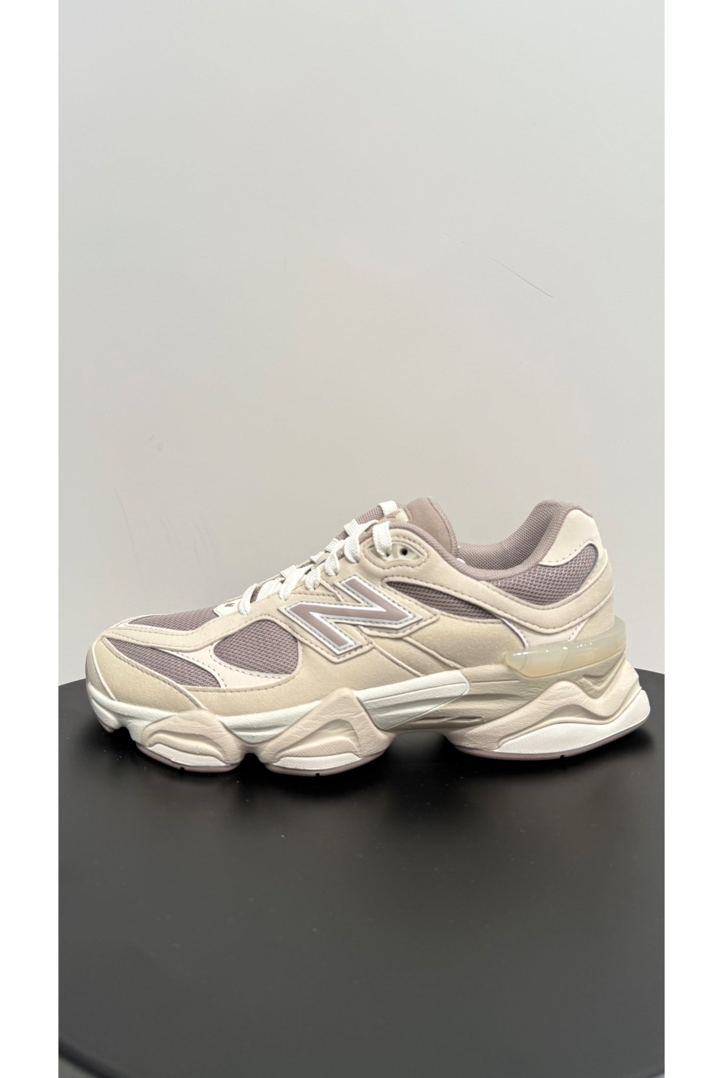 New Balance 9060 JT