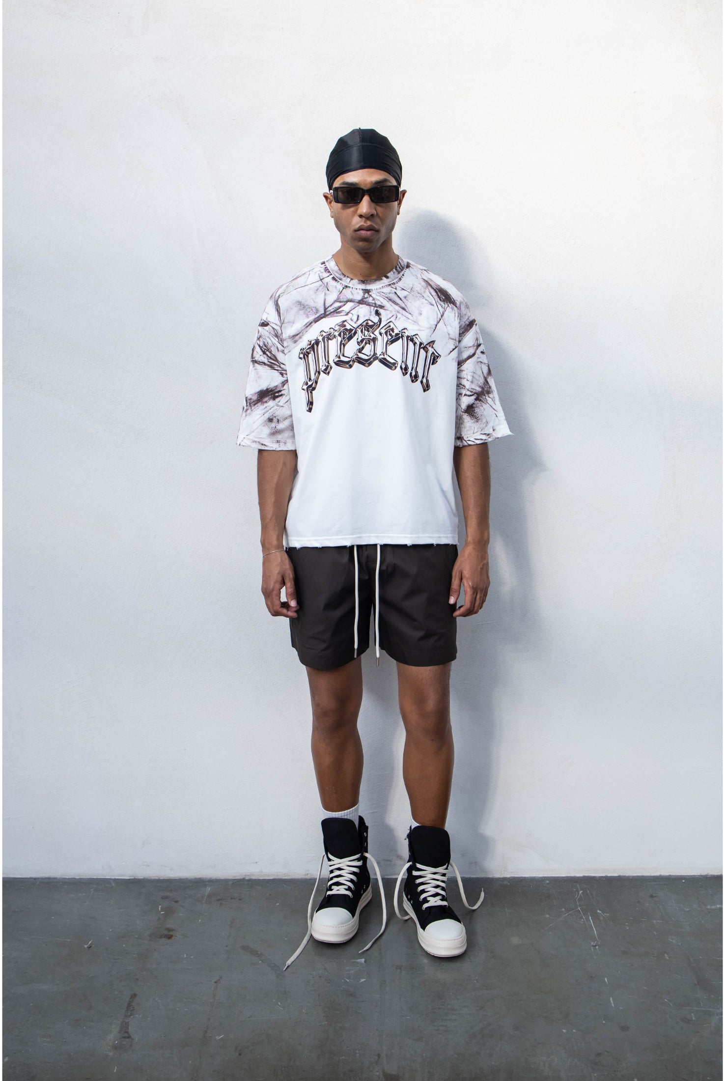 T-shirt PRESENT DAY Specchio crop