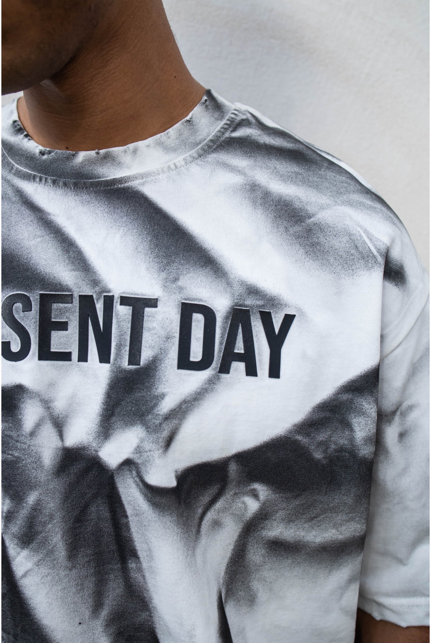 T-shirt PRESENT DAY crop brik