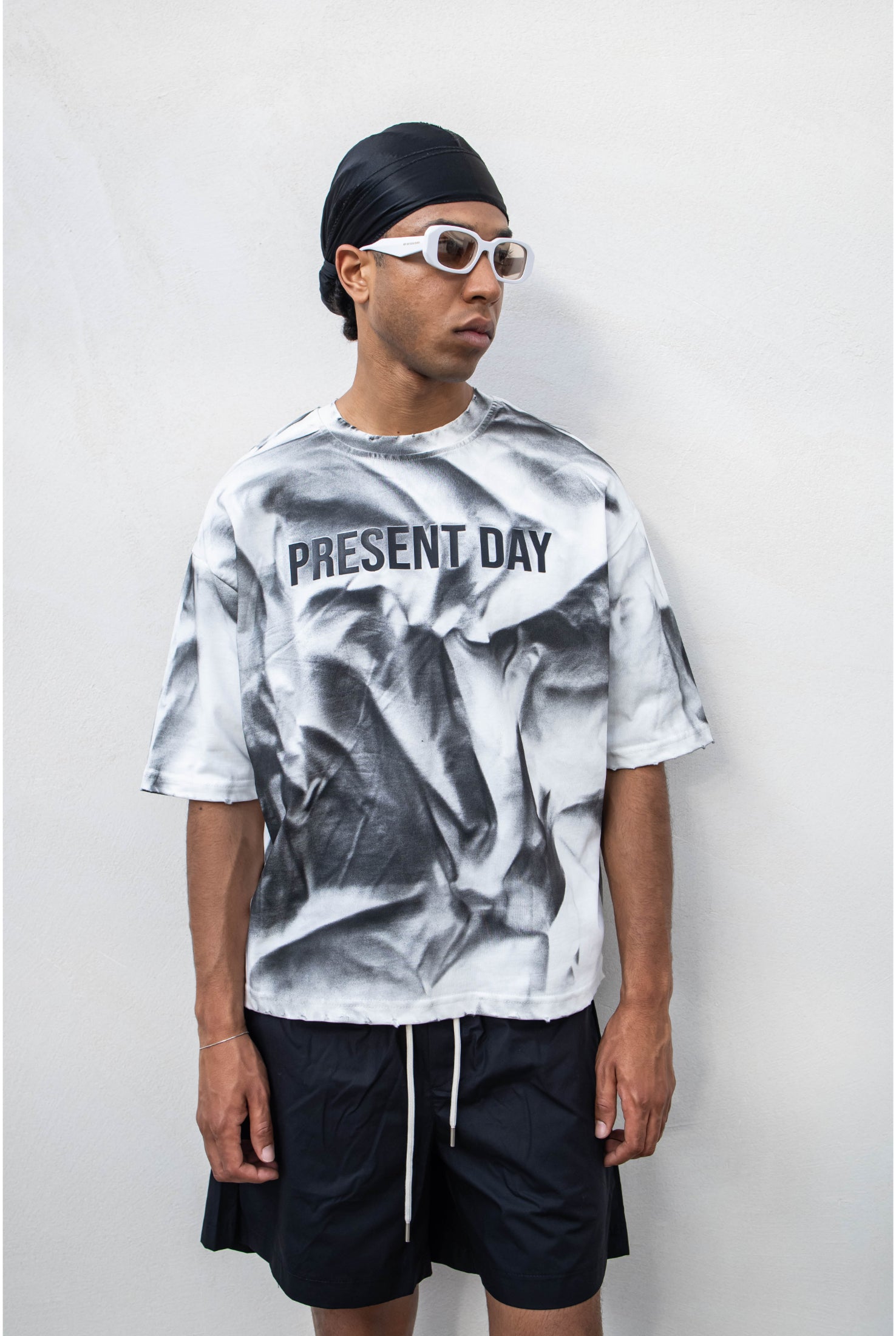 T-shirt PRESENT DAY crop brik