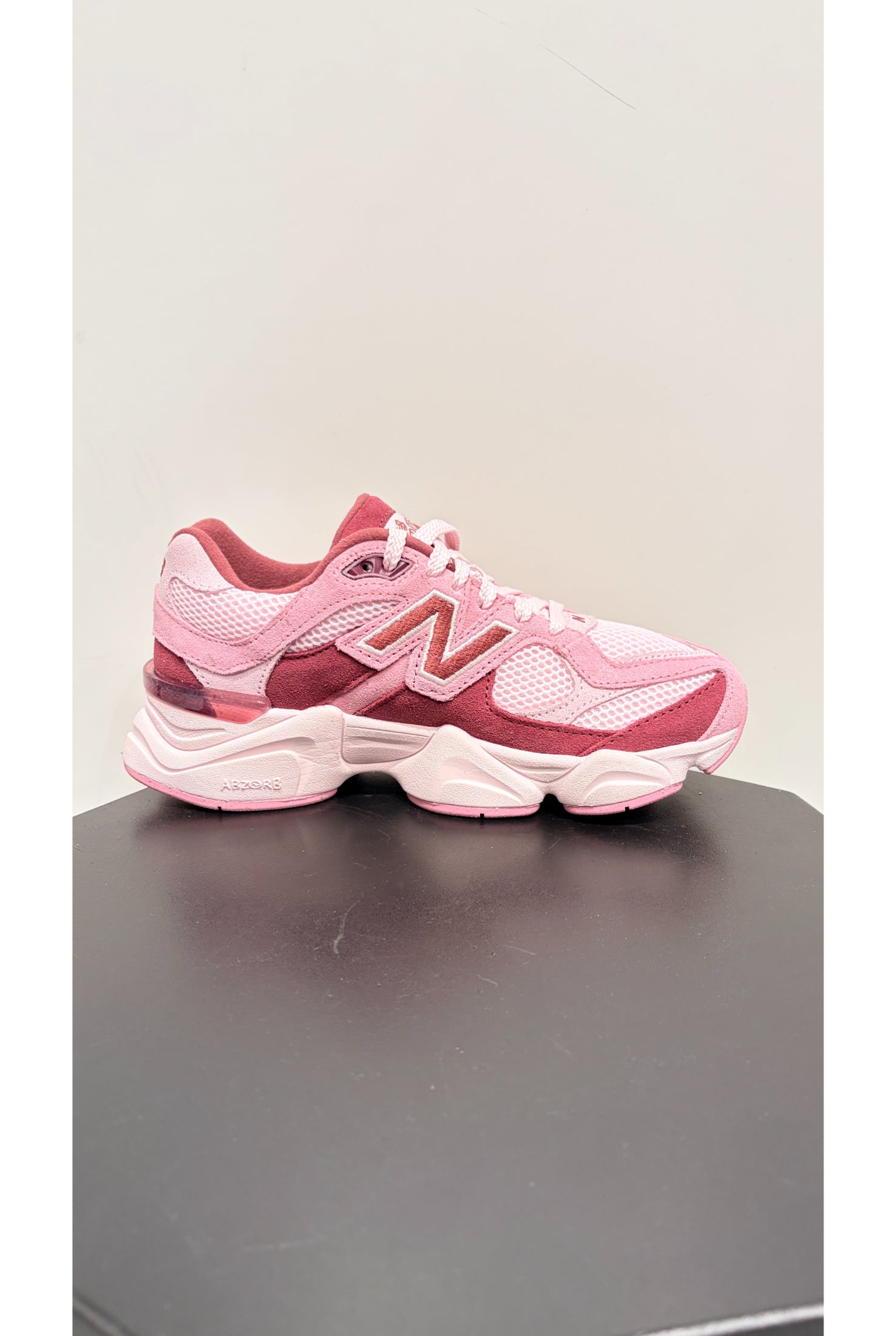 New Balance 9060 EP