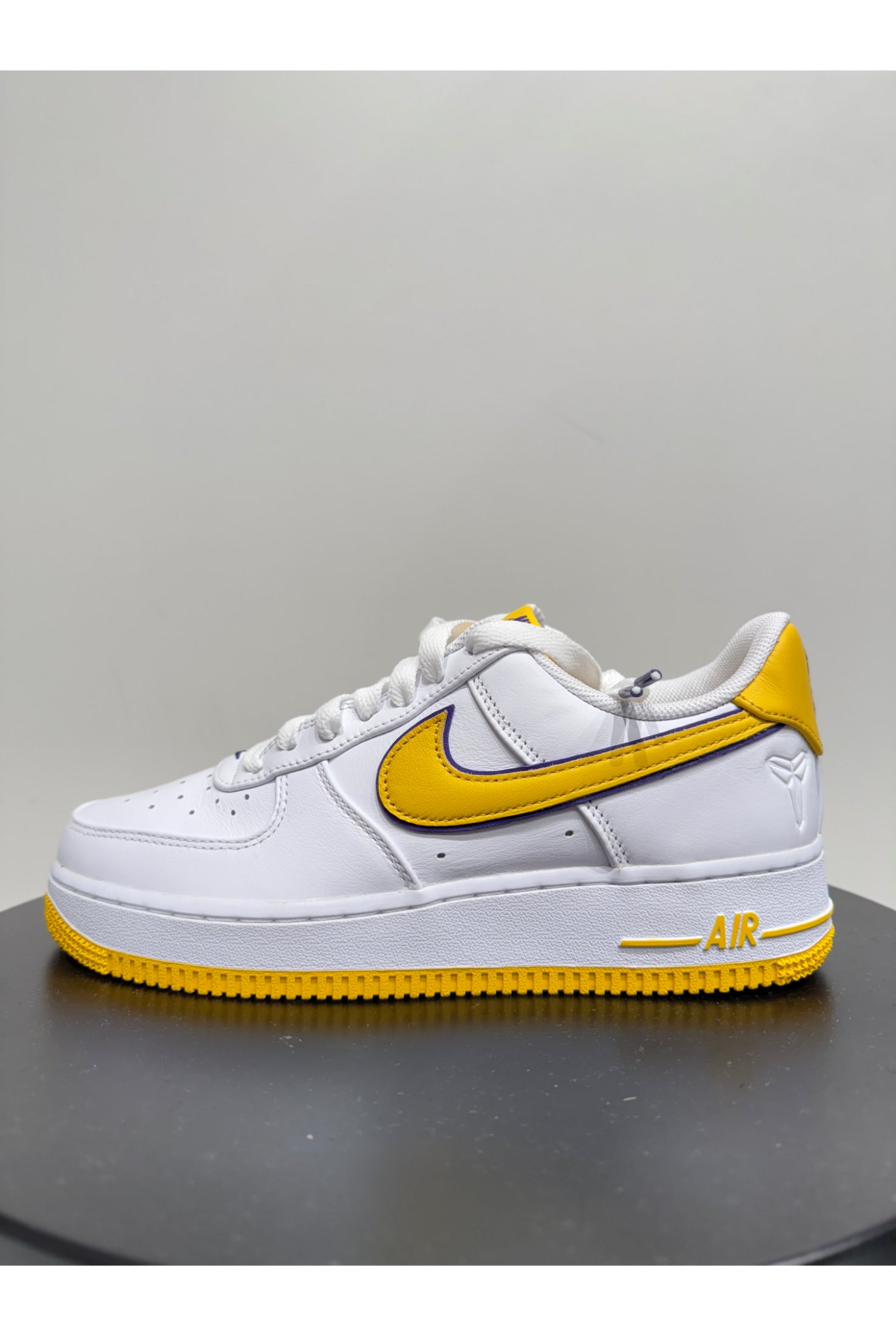 Nike Air Force 1 Low retro QS KB