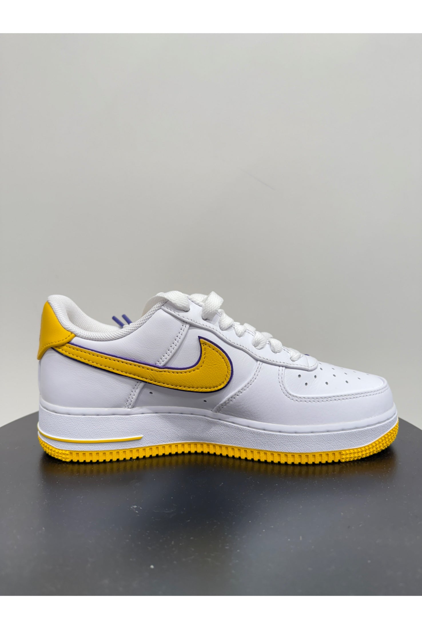 Nike Air Force 1 Low retro QS KB