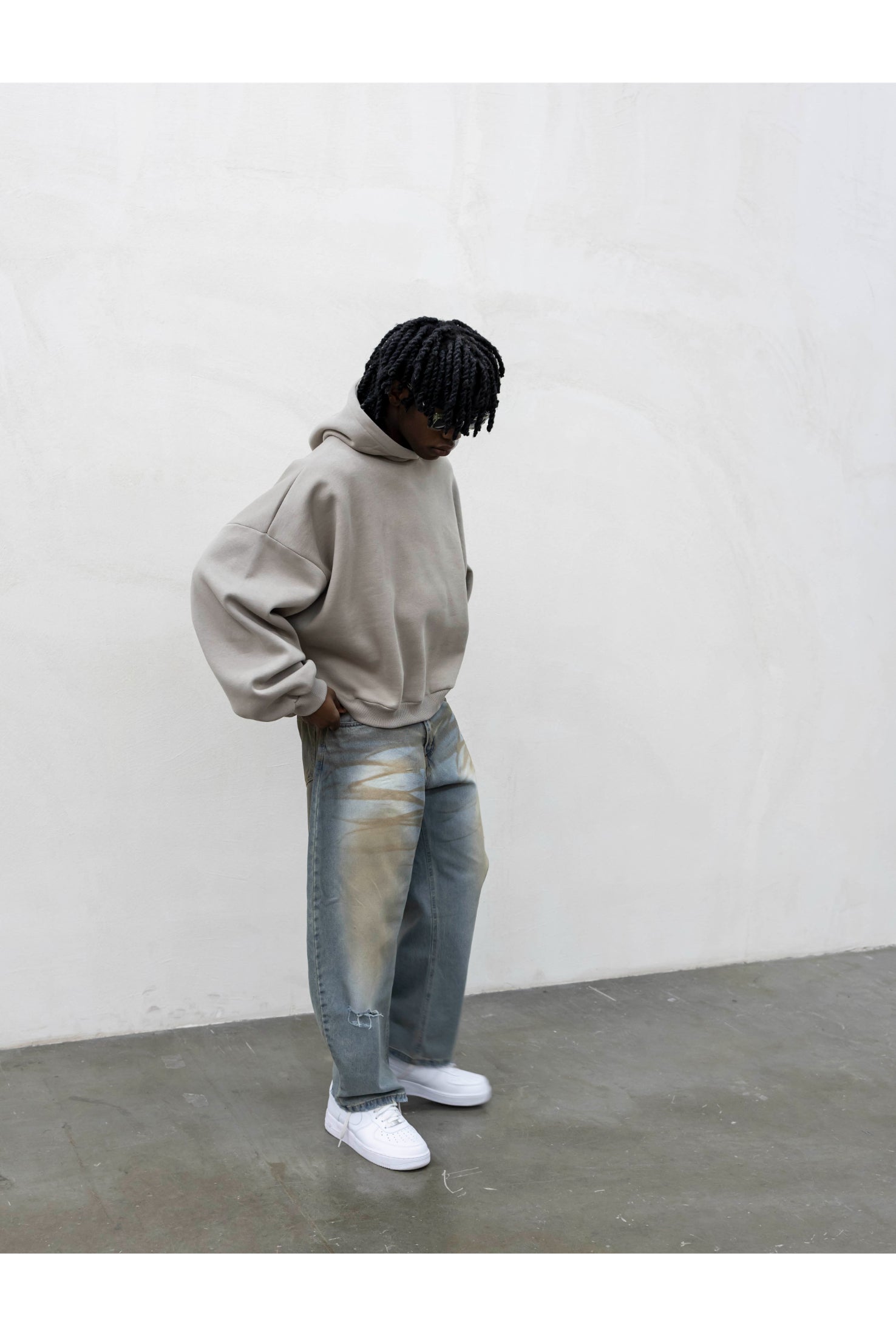 Felpa TOKYO HOODIE CAP OVER