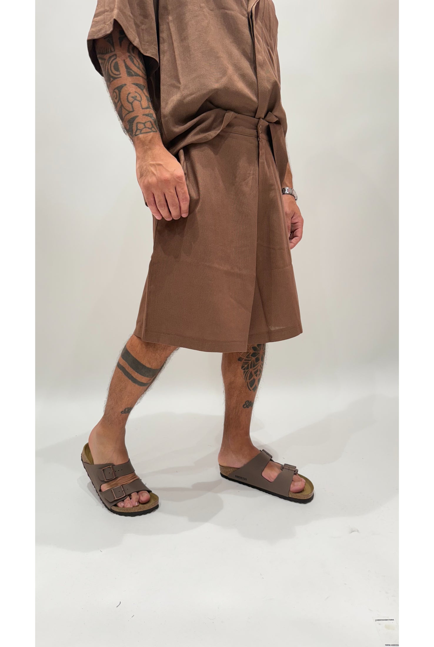 Bermuda NJB FAVELAS in lino