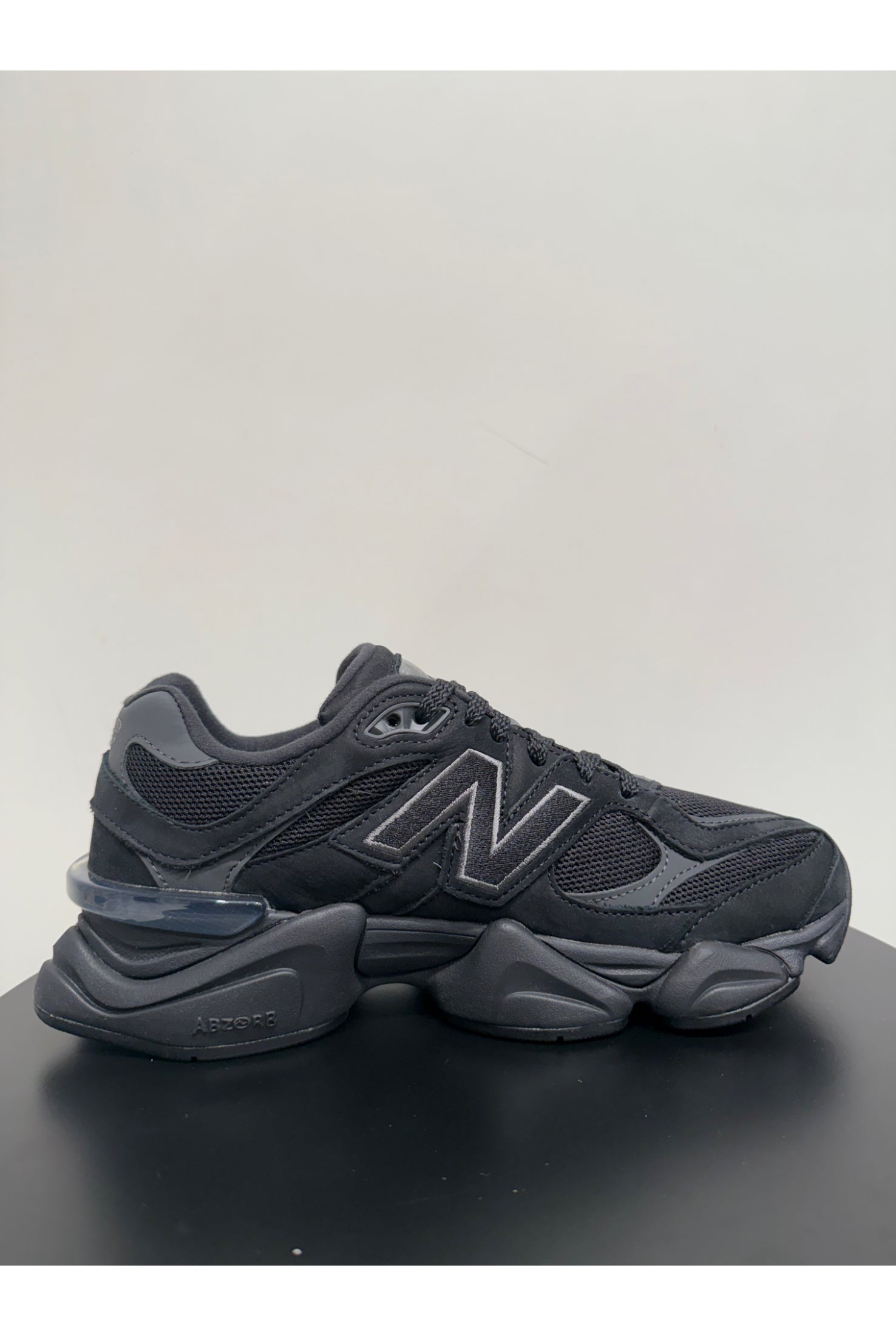 New Balance 9060 NRI
