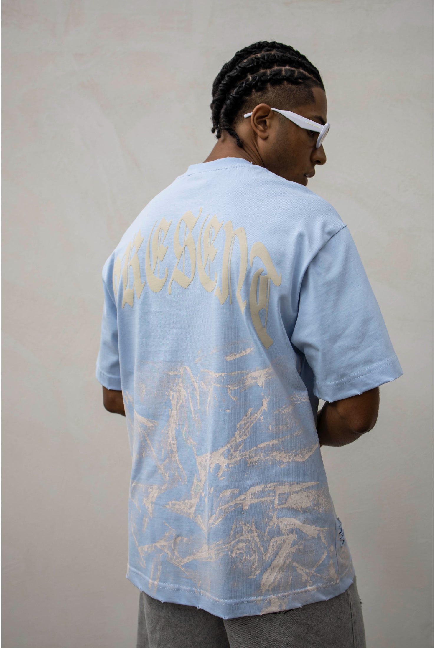 T-shirt PRESENT DAY Gotic