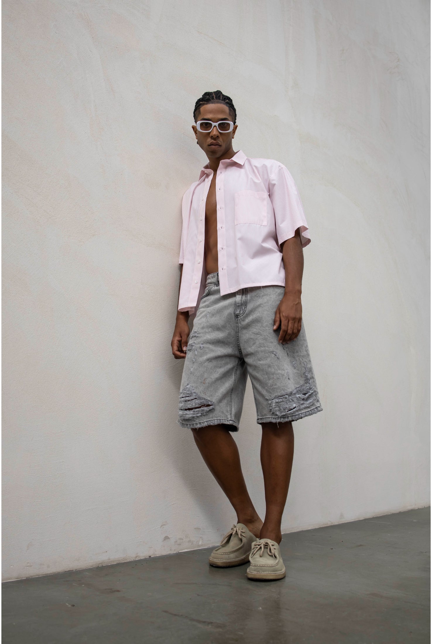 Jeans short broken PRESENT DAY