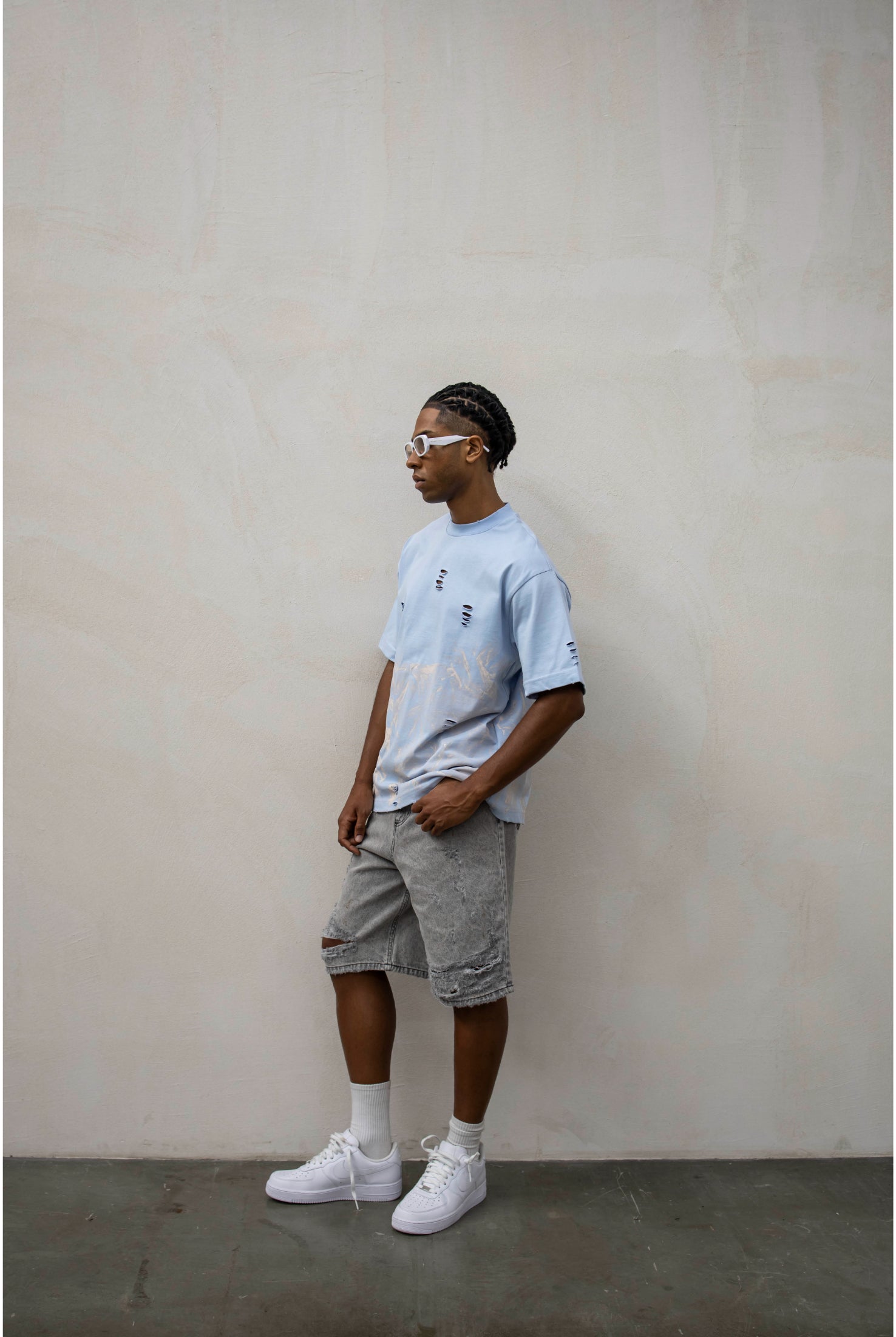 T-shirt PRESENT DAY Gotic