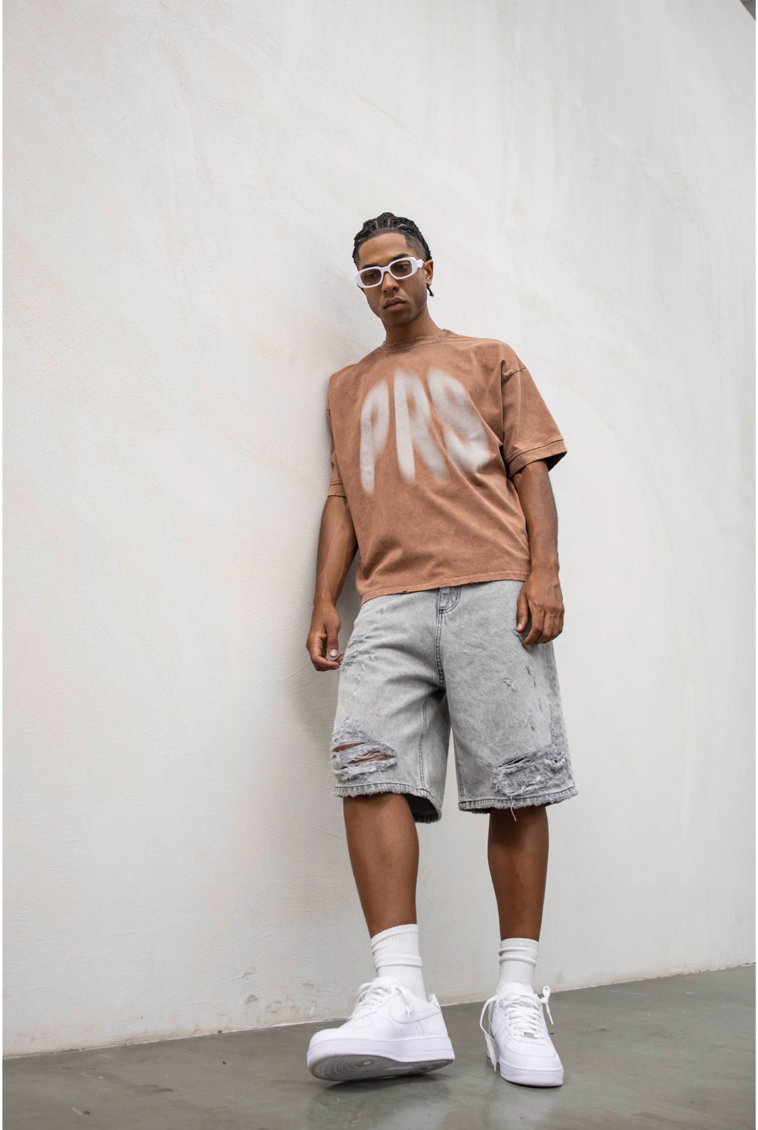 Jeans short broken PRESENT DAY