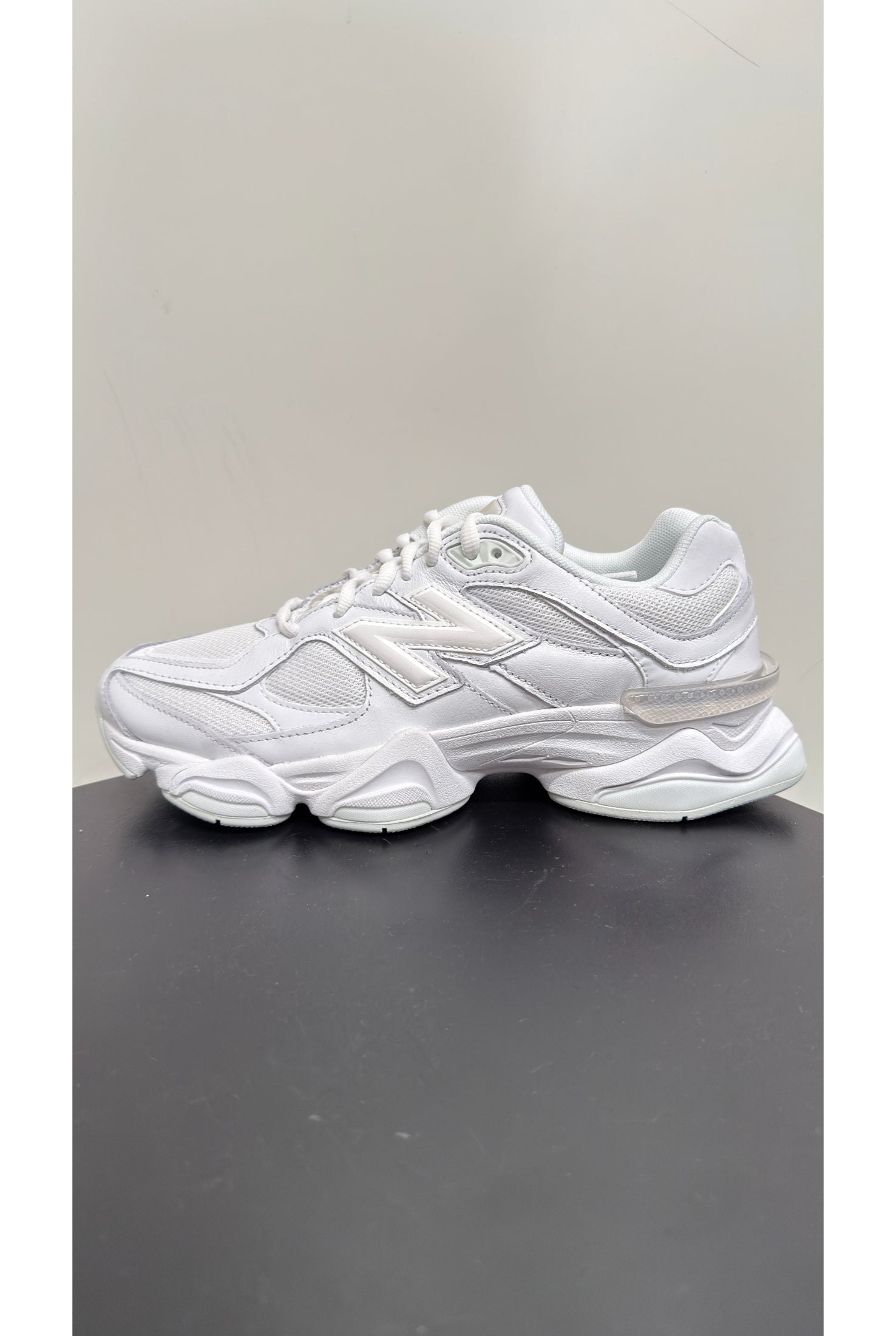 New Balance 9060 NRJ