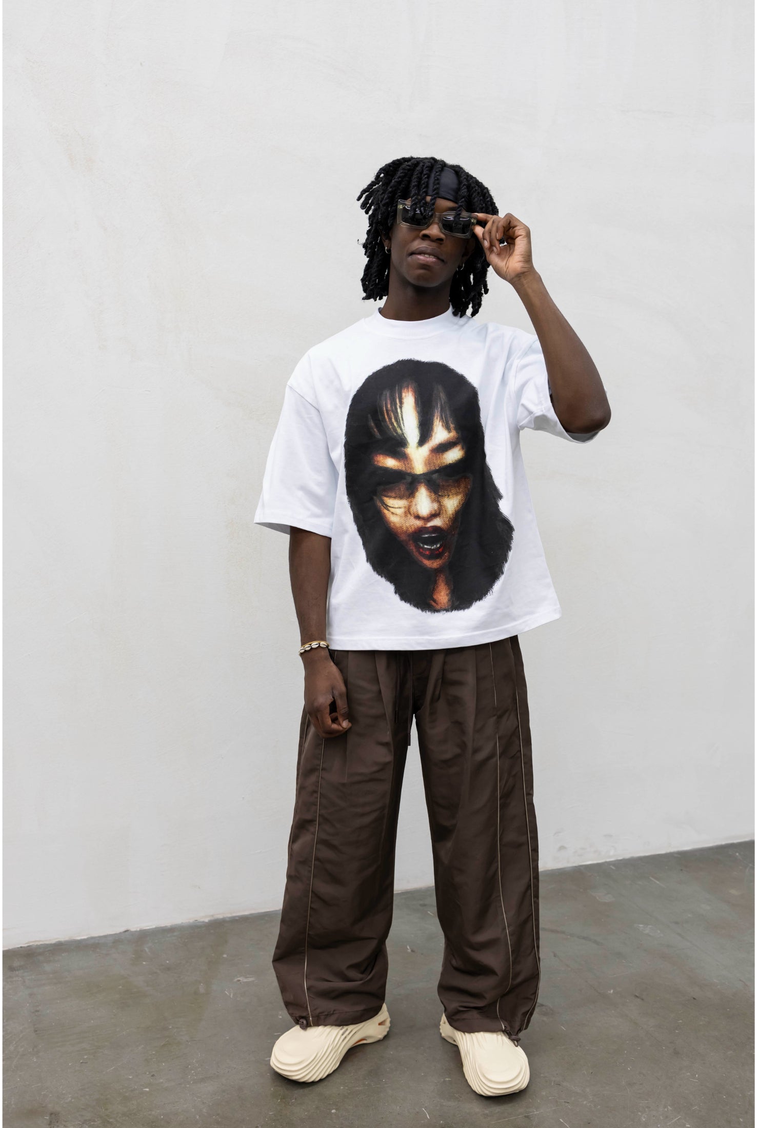 T-shirt PRESENT DAY Face