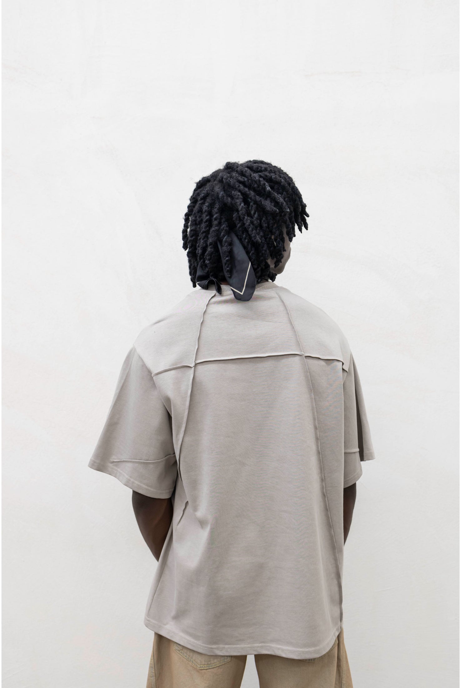 T-shirt PRESENT DAY Ripped