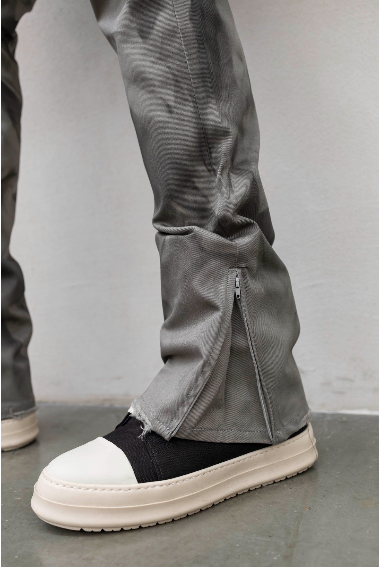 Pantalone PRESENT DAY Flare Bull old