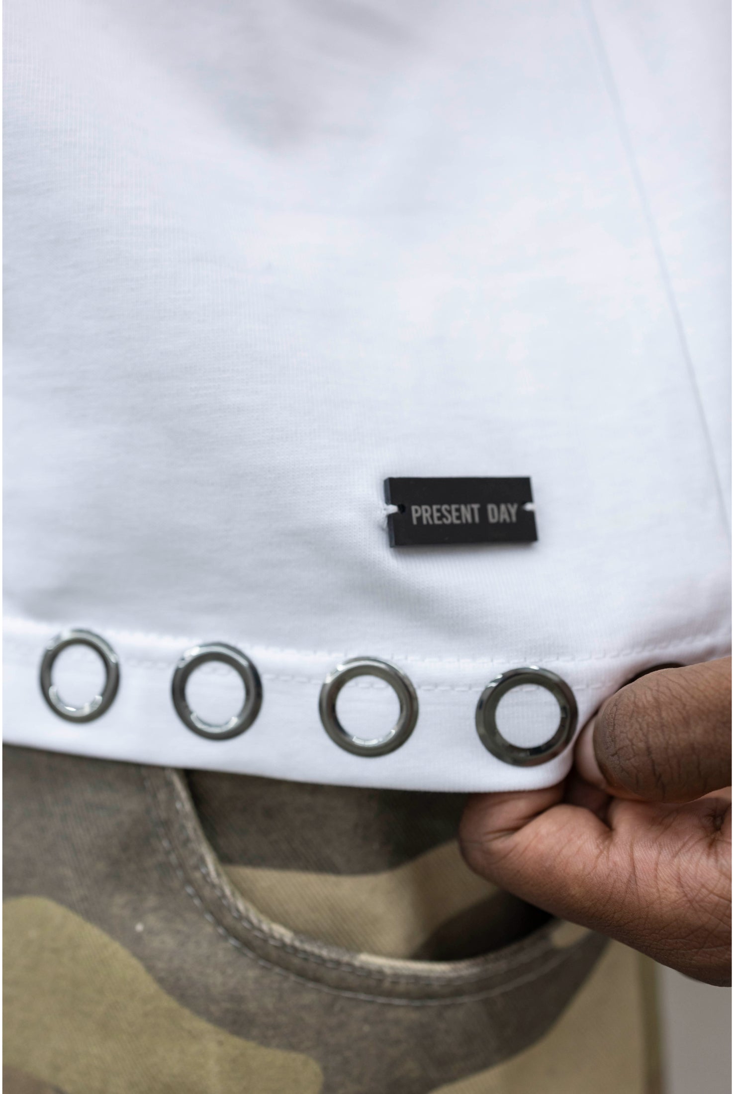 T-shirt PRESENT DAY Borchie