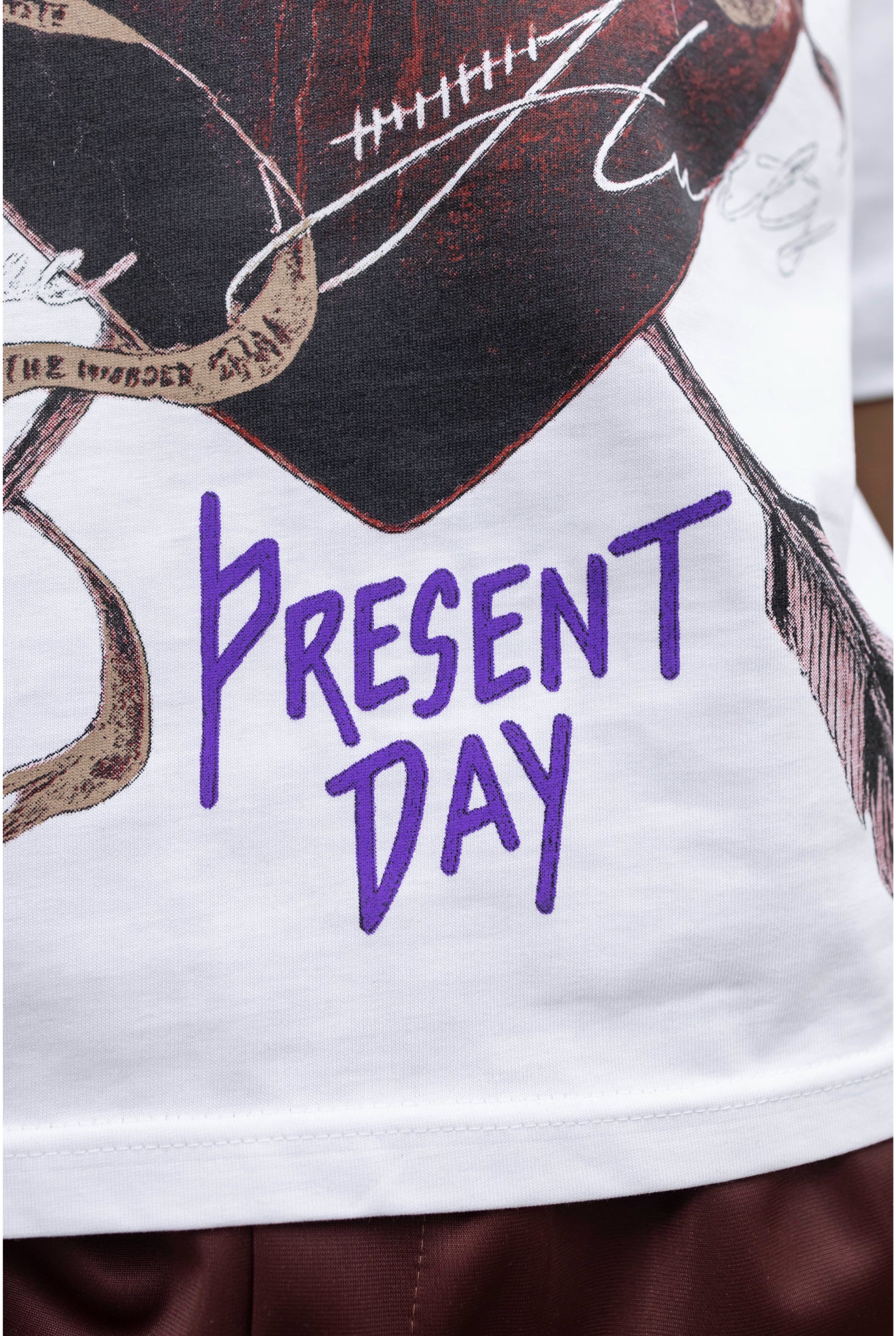 T-shirt PRESENT DAY Broken hearts