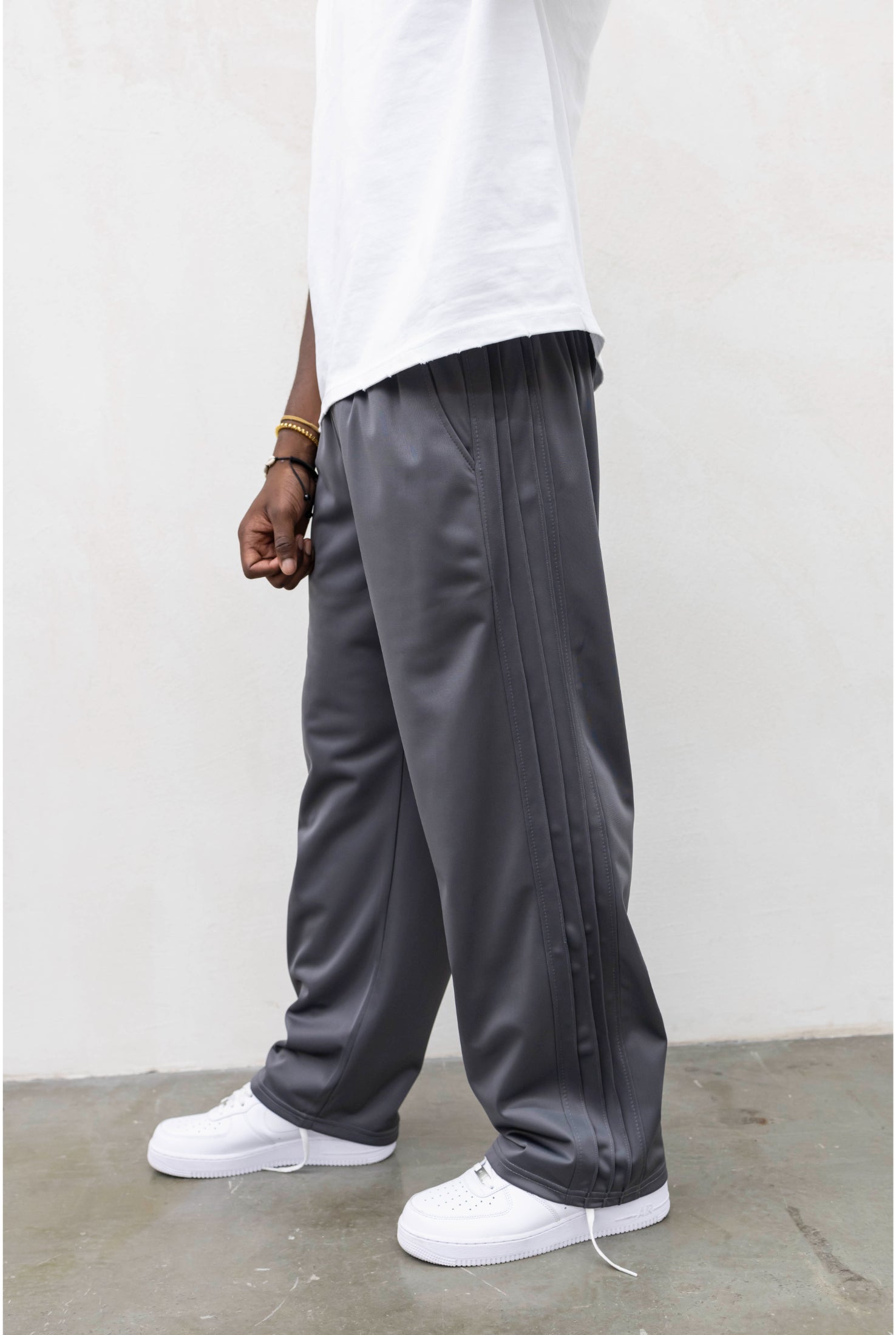 Pantalone PRESENT DAY joggers stripes